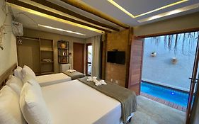 Naim Studios Milagres